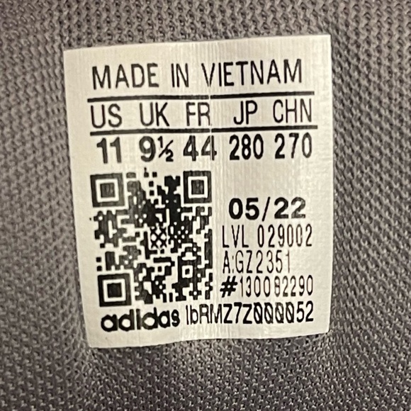 Adidas - Picture 6 of 7